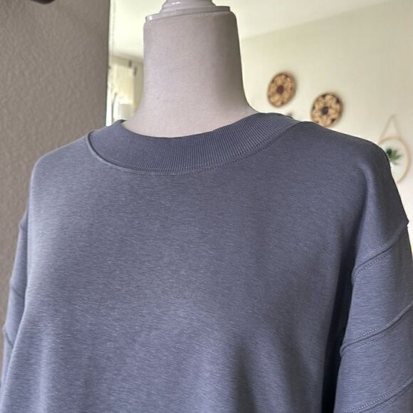 NWOT Free People Crew Neck Sweatshirt Sleeve Pocket Blue Oversized Movement Gym - Picture 3 of 13